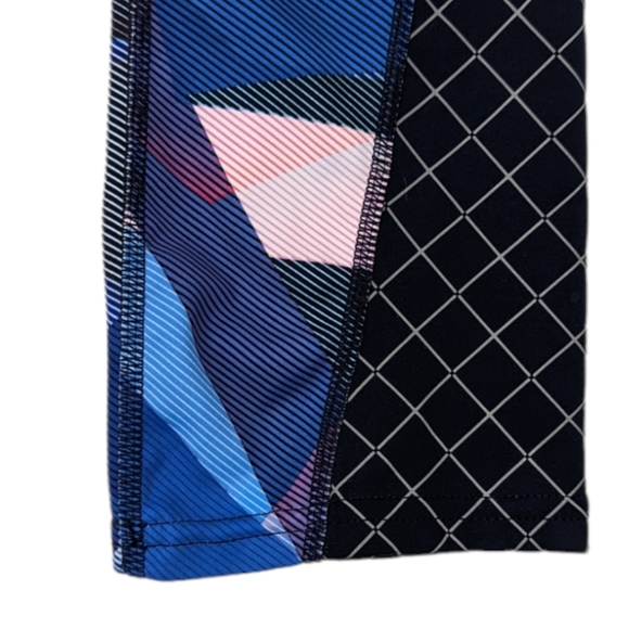 Athleta Sonar Capri Leggings Athletic Pants Womens XS Geo Workout Running Crop - Picture 3 of 11